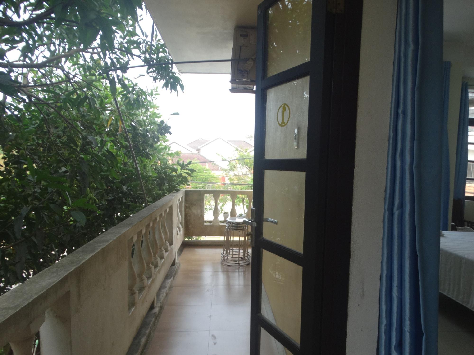 Yellow House Homestay Hoi An Esterno foto