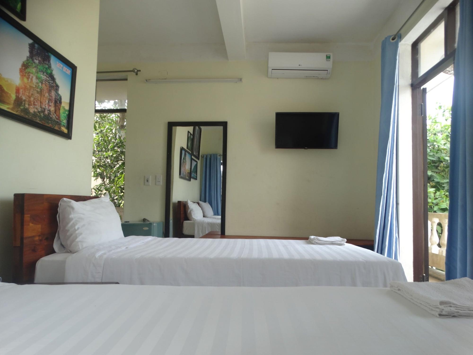 Yellow House Homestay Hoi An Esterno foto
