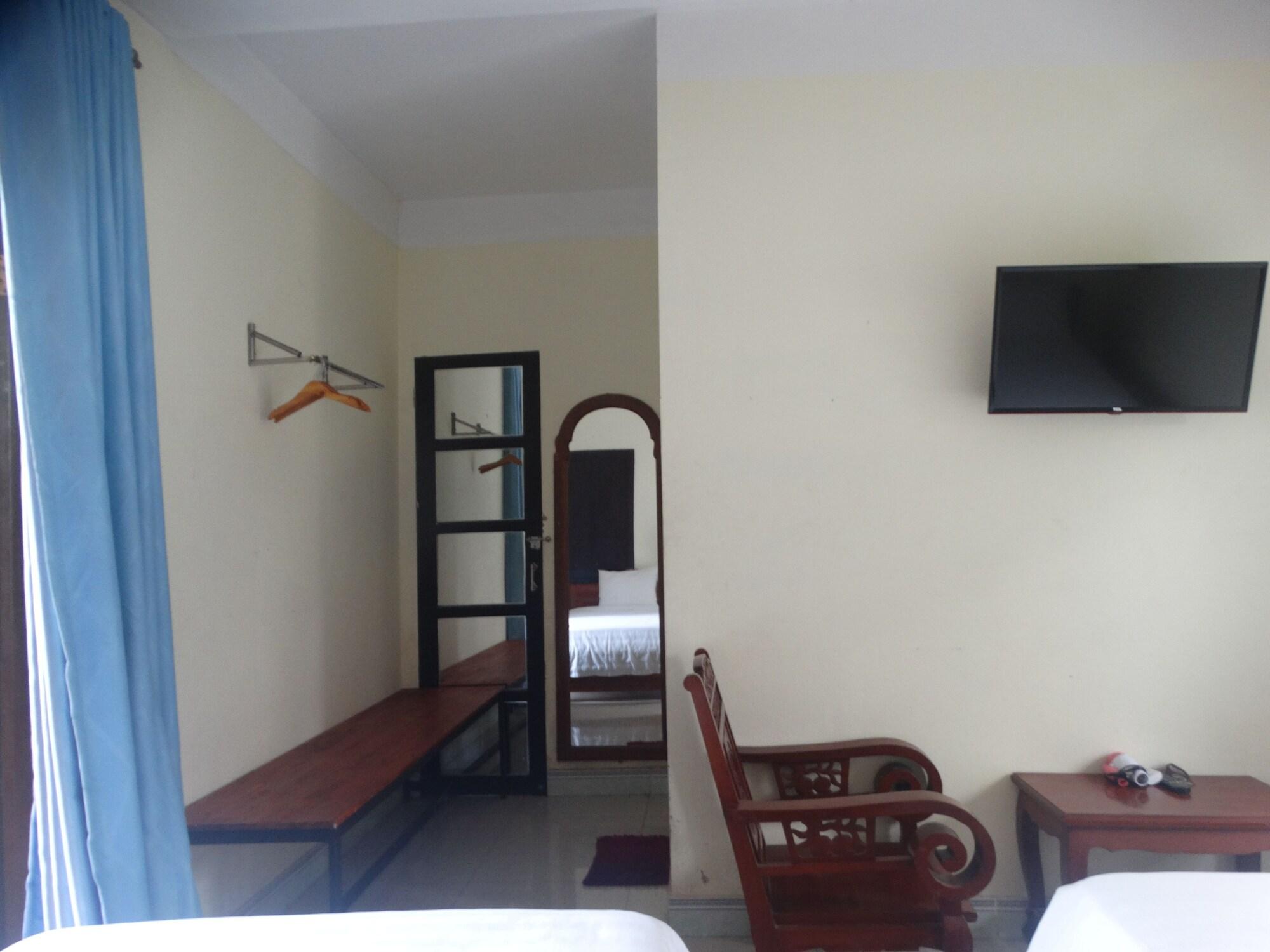 Yellow House Homestay Hoi An Esterno foto