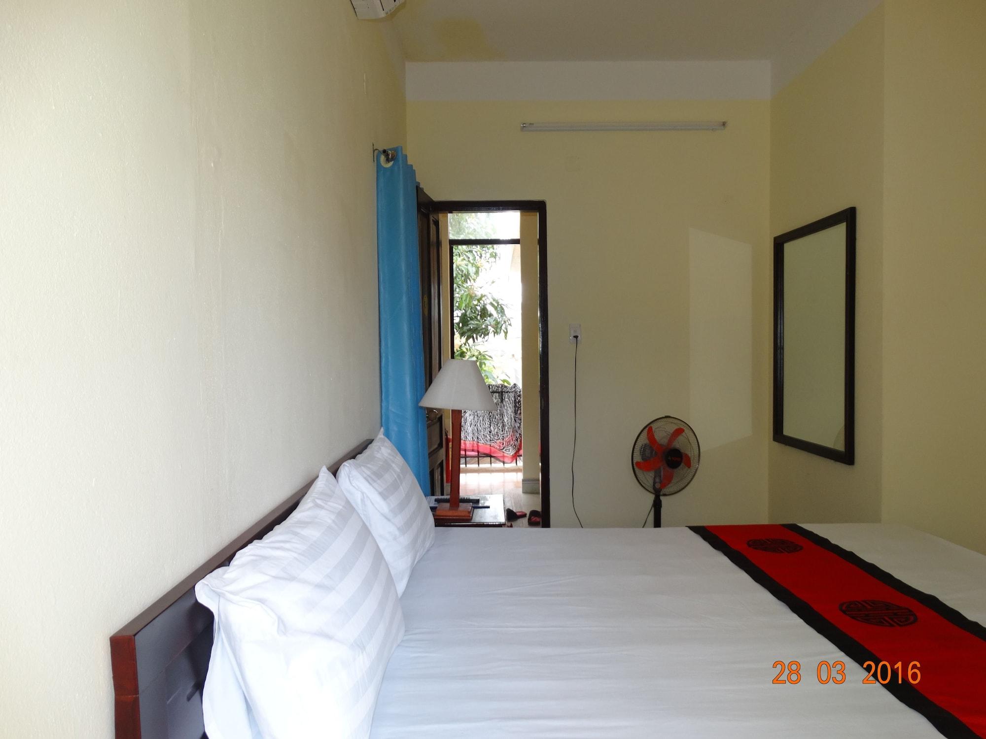 Yellow House Homestay Hoi An Esterno foto
