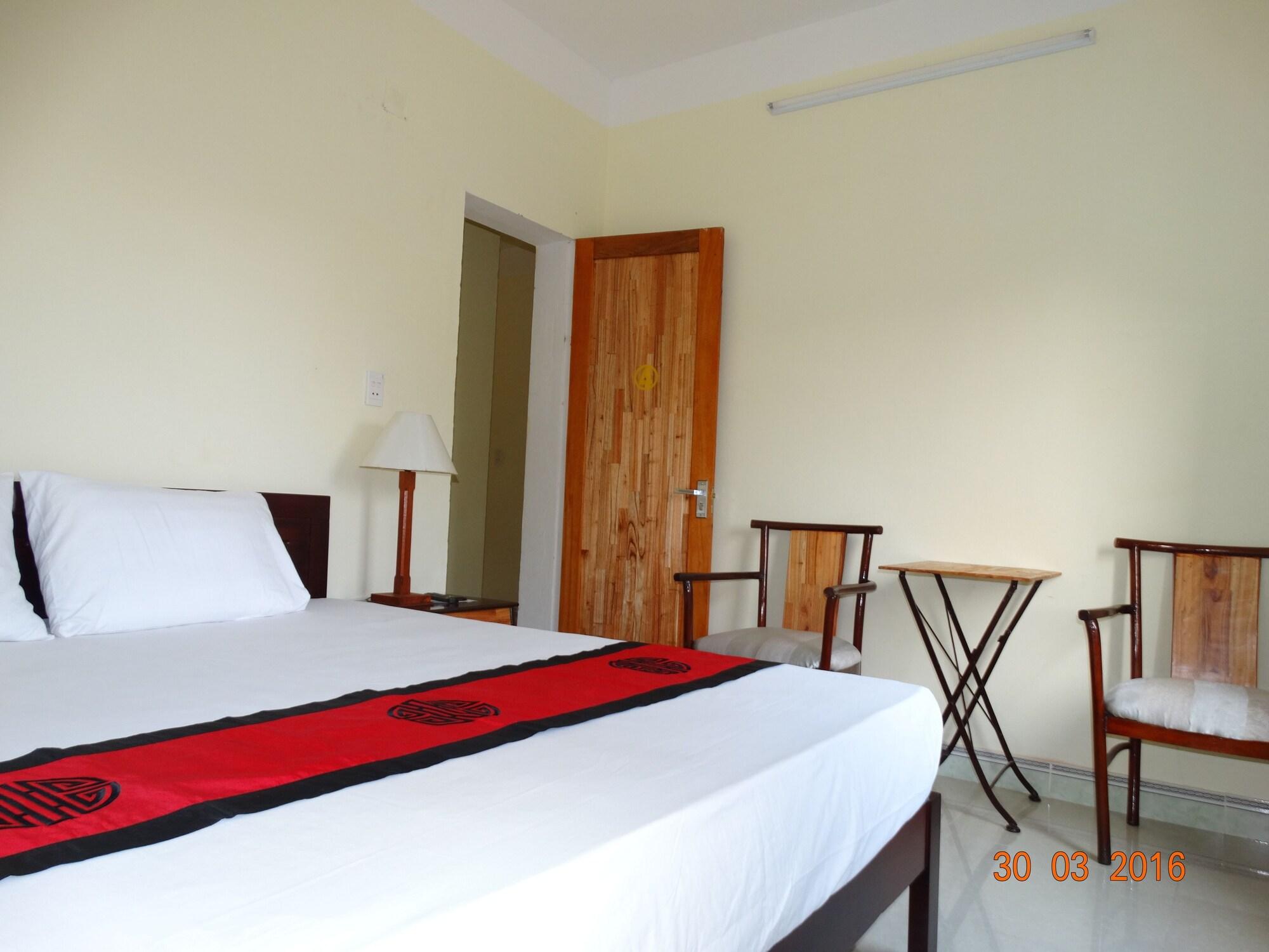 Yellow House Homestay Hoi An Esterno foto