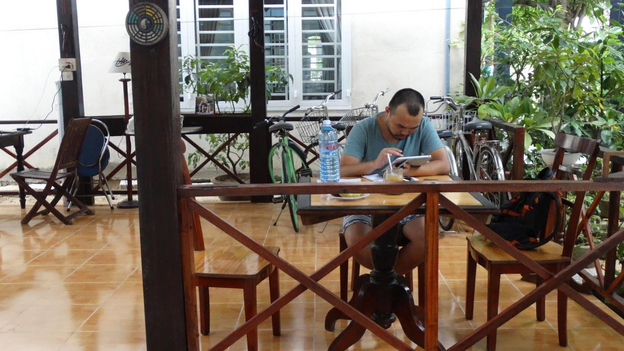 Yellow House Homestay Hoi An Esterno foto