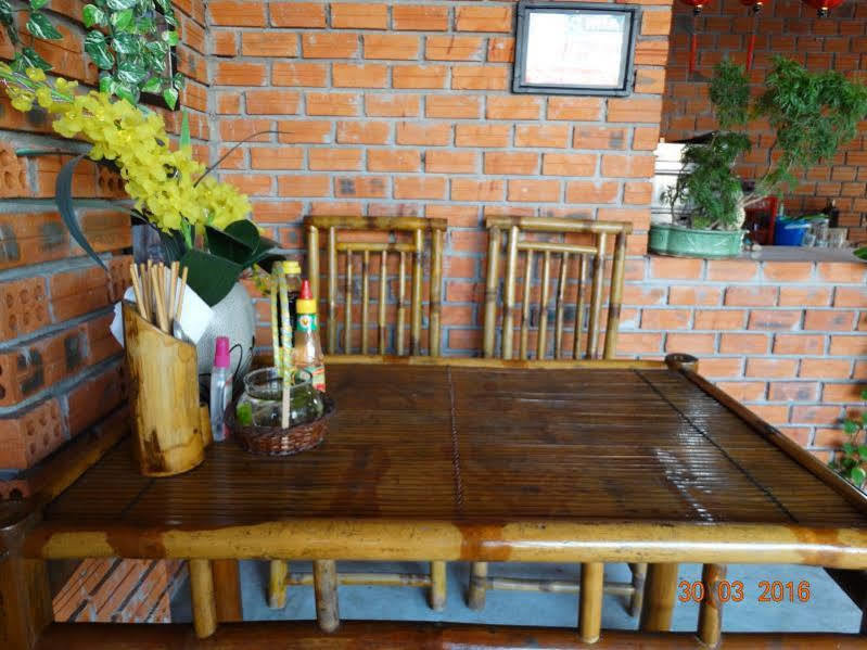 Yellow House Homestay Hoi An Esterno foto