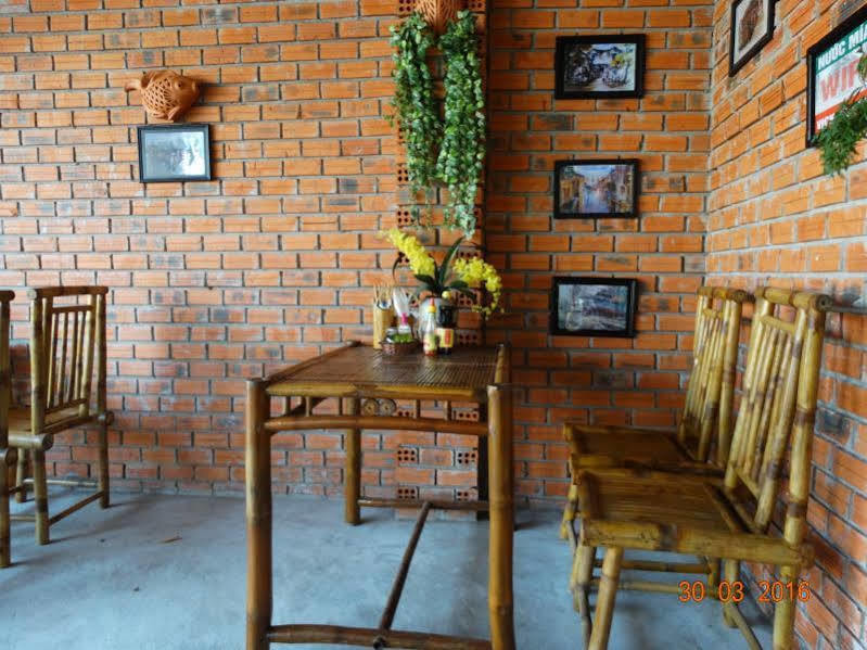 Yellow House Homestay Hoi An Esterno foto